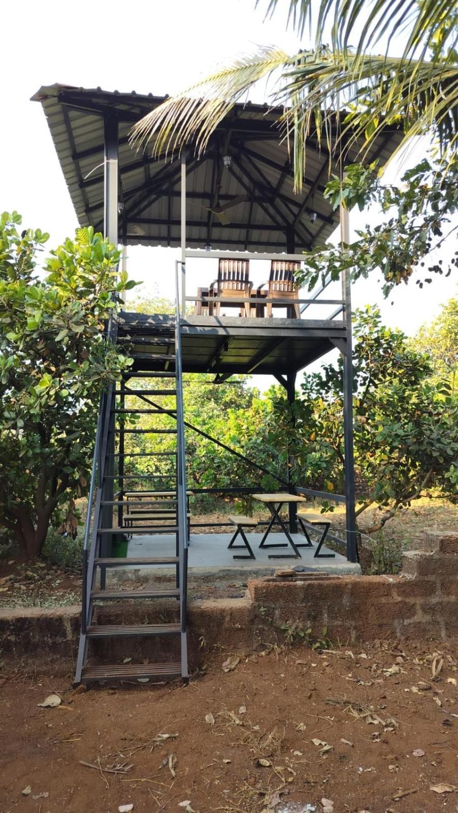 Saka Kadams Home Stay Guhāgar エクステリア 写真